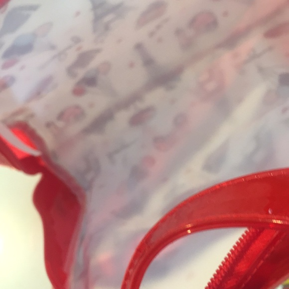 Samsonite Red “Off to Paris” Cosmetic Bag Set - Picture 5 of 5